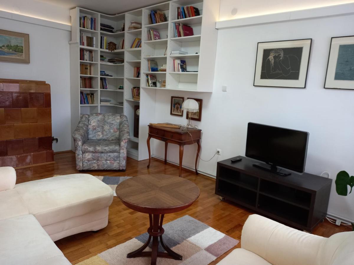 Apartment Mislav. Udoban U Centru Grada. *